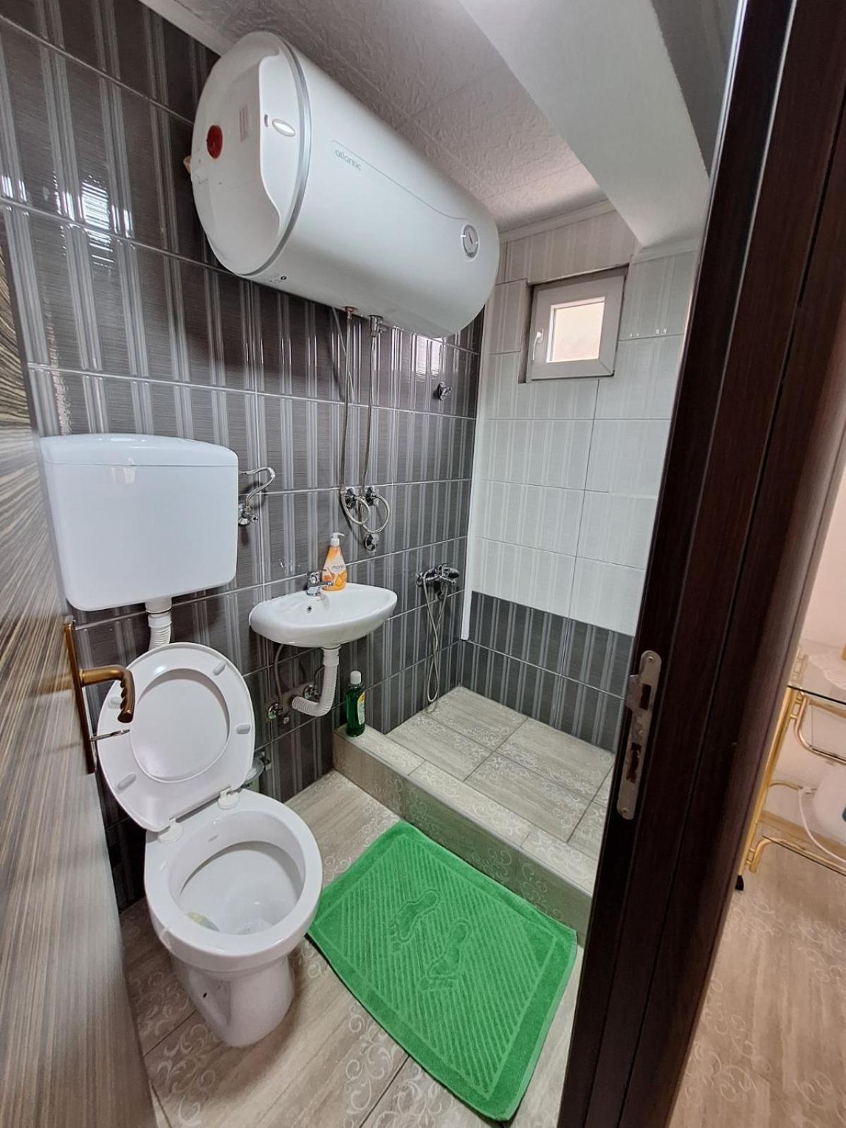 Apartment Buklija بلوزين المظهر الخارجي الصورة